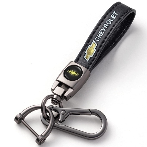 🆕 Chevrolet Chevy Genuine Black Leather Car Keychain Key Chain Fob Ring Holder - Picture 1 of 6